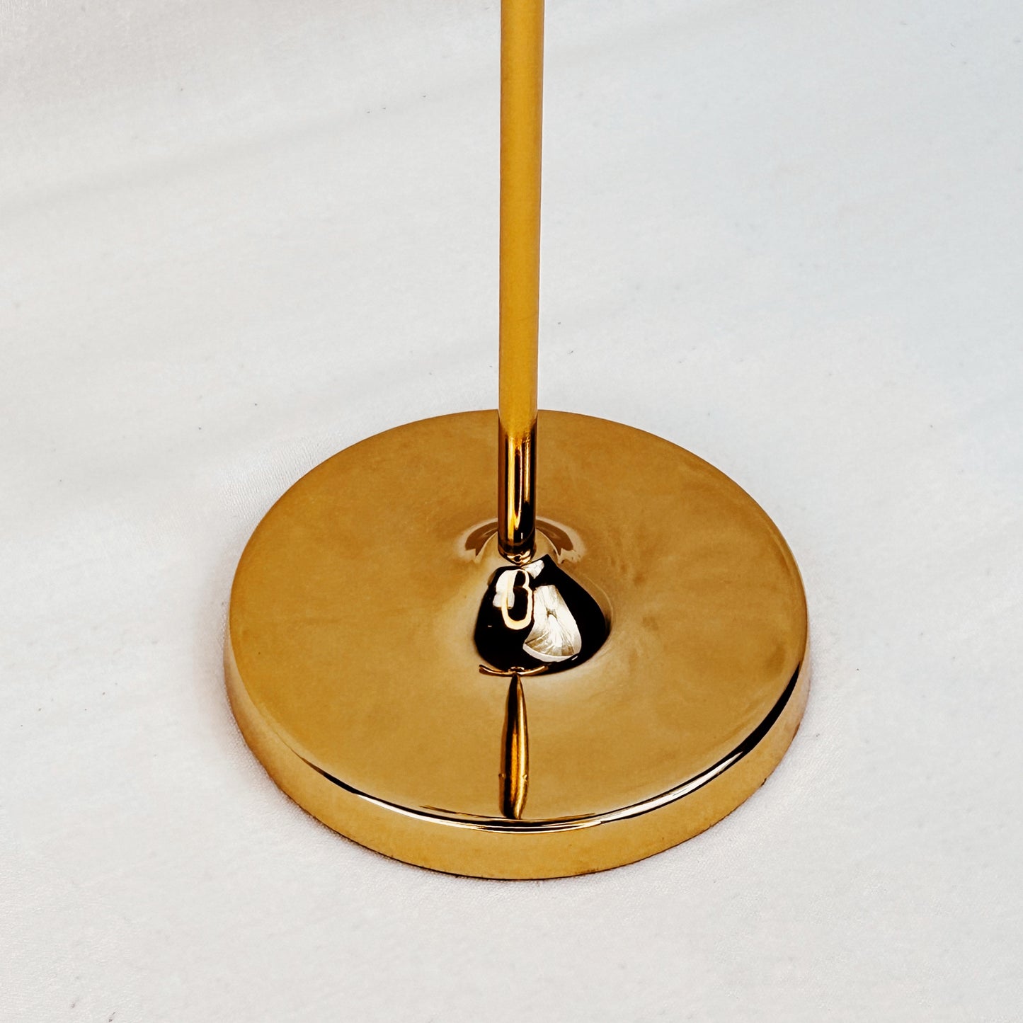 Tara Candle Stand